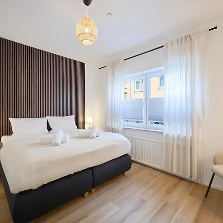 Nuit - Hbf, Zentral, Helios-klinik, Naehe Messe Duesseldorf דירה *