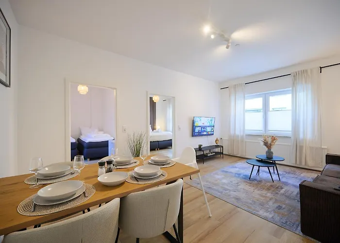 Nuit - Hbf, Zentral, Helios-klinik, Messe Düsseldorf 19 Km, Neu Apartment *