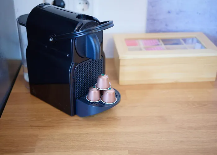 Nuit - Hbf, Zentral, Helios-klinik, Messe Düsseldorf 19 Km, Neu * Krefeld